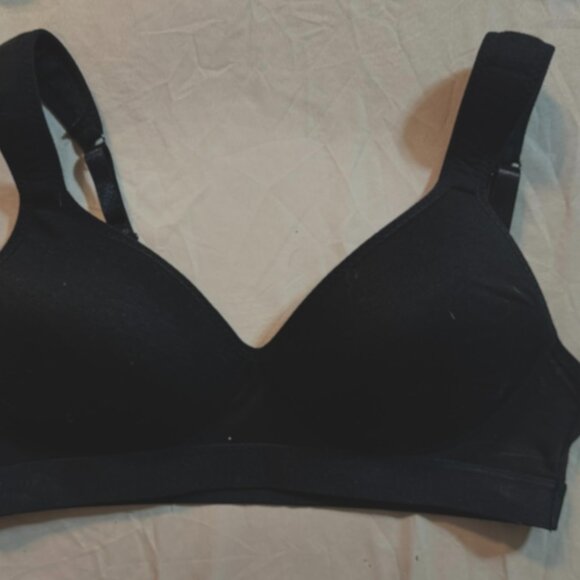 FOUR Zone Pro Lightly Padded Wireless Pullon Bras (white/grey/black) L / 34/36C - Picture 7 of 16